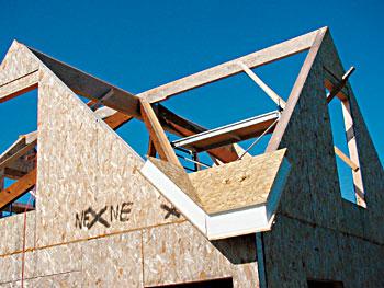 
The edges of structural insulated panels (SIPs) are recessed to accept wood.
